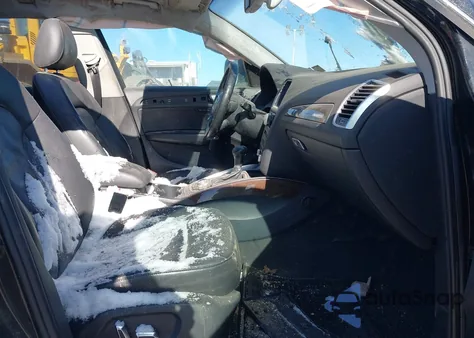 2013 Audi Q5 2.0T Premium from USA, damaged, VIN WA1LFAFP3DA006827